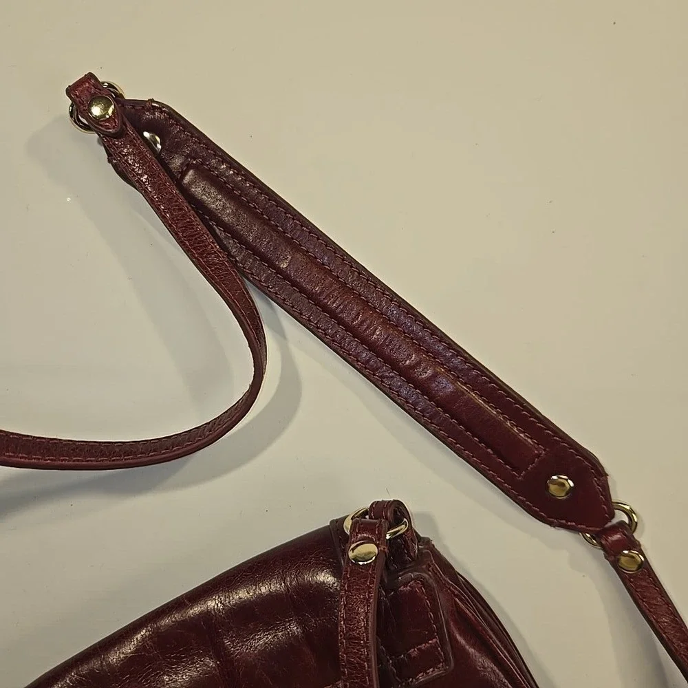 Rebecca Minkoff Leather Crossbody Bag Burgundy Gold Hardware Small Purse 8x7x20